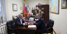 Подписание Соглашения о сотрудничестве между «Содружеством родителей военнослужащих» и «Союзом десантников России»