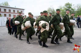 Около 2300 алтайских ребят отправятся в армию весной